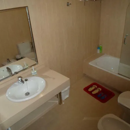 Comodo Apartamento